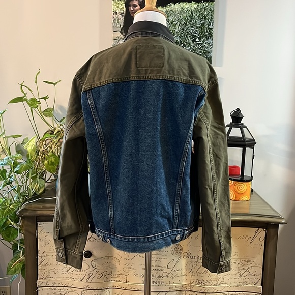 LEVI’S TWO-TONE DENIM JEAN JACKET BLUE GREEN SIZE MEDIUM NEW WITH TAGS UNISEX - Picture 5 of 13